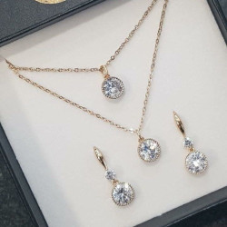 Juego con perla de oro de 14k